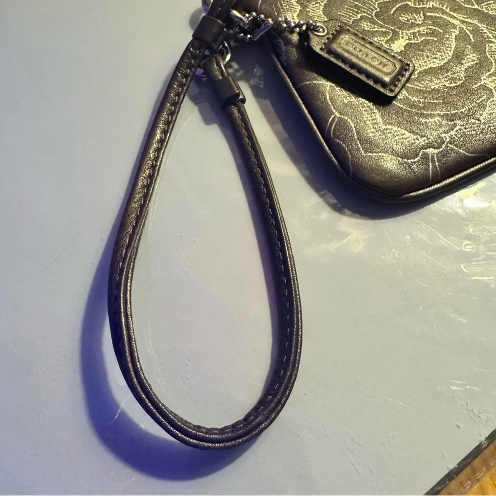 Coach Hematite Grey Floral script Wristlet Pouch RARE - EUC serial #43785